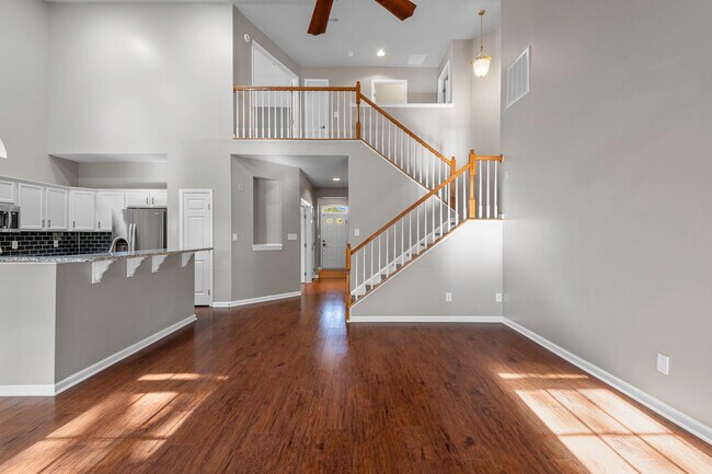Building Photo - 10777 White Dogwood Dr