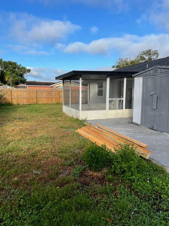 Building Photo - 10106 Royal Acres Ct