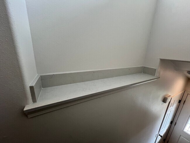 Building Photo - Fresh Paint and Flooring! Great Value and ...