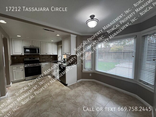 Building Photo - 17212 Tassajara Cir