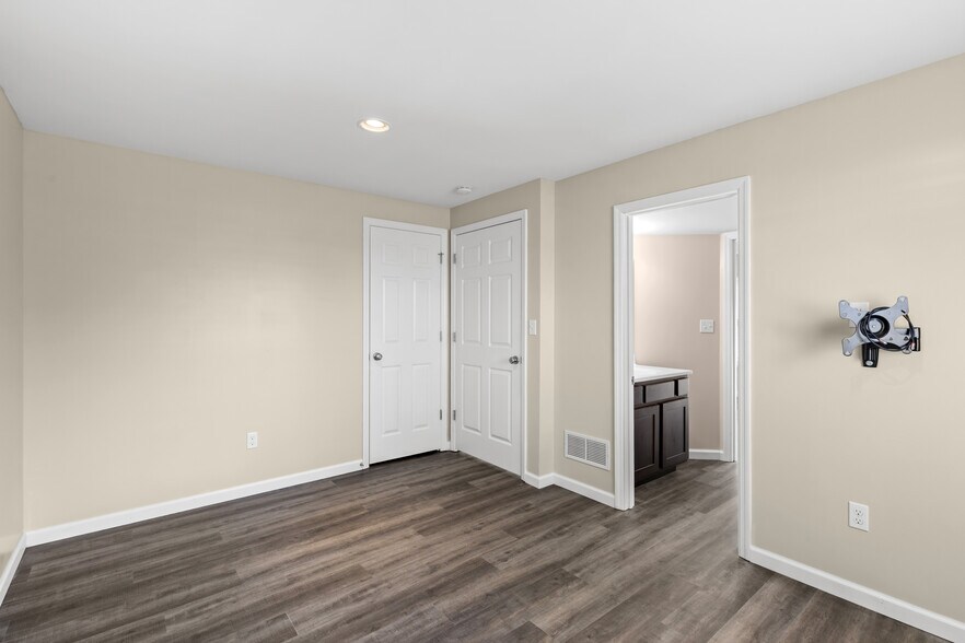 Building Photo - 1304 Mason Grove Dr