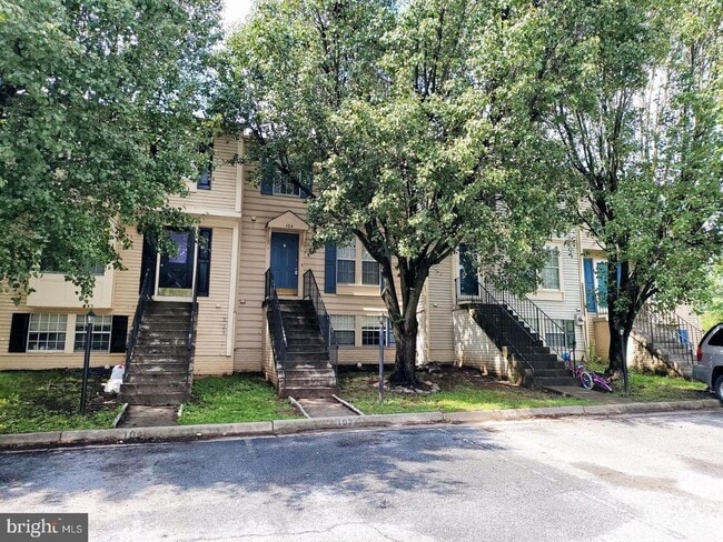 Building Photo - 104 Township Ct