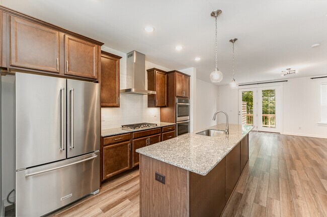 Building Photo - 1106 Kiernan Grove Ln