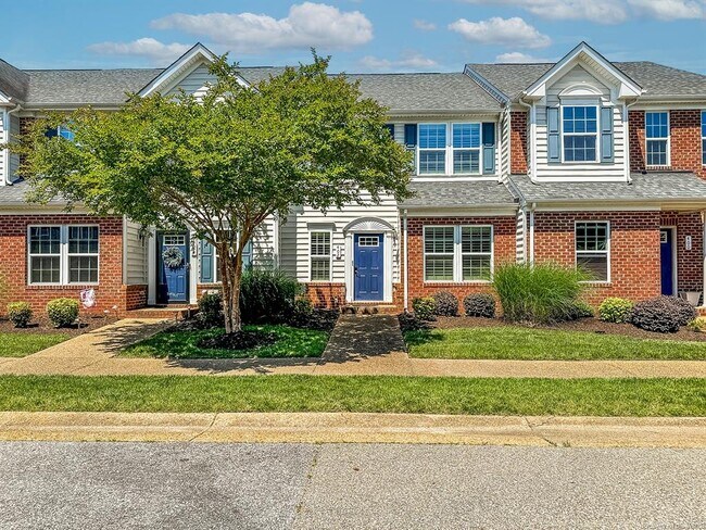 Building Photo - 402 Lewis Burwell Pl