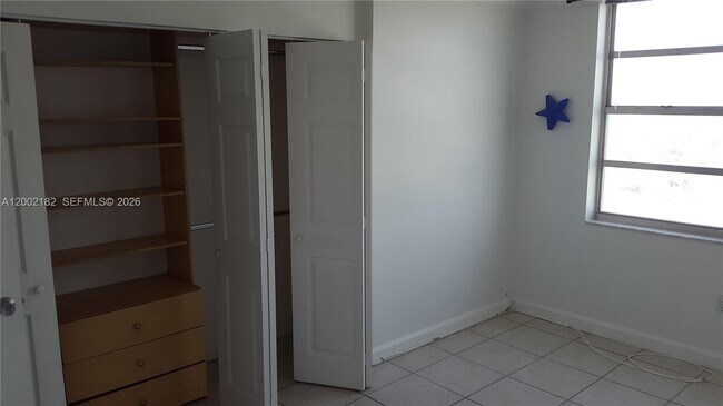 Building Photo - 2750 NE 183rd St