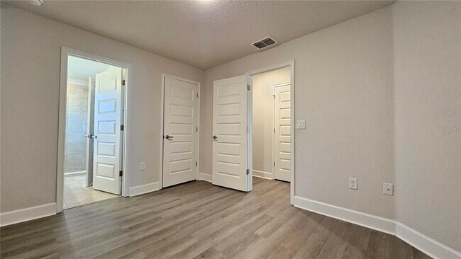 Building Photo - 5050 SW 91st St