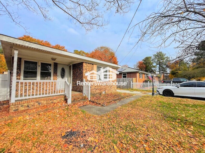 Building Photo - 716 Cardover Ave