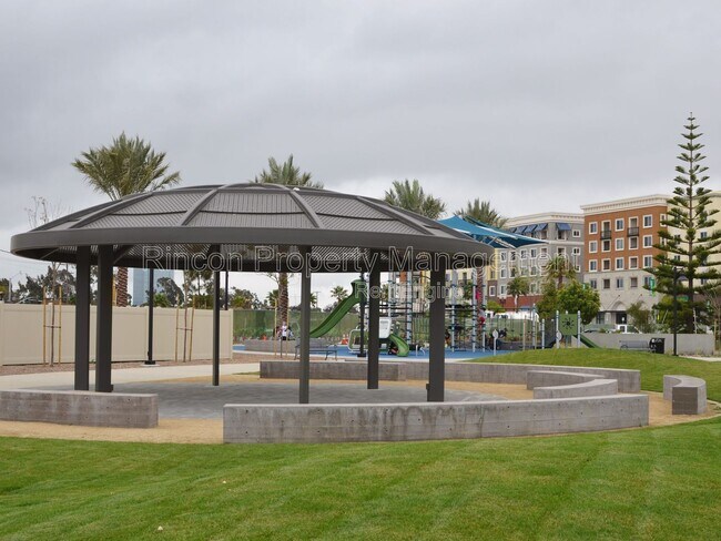 Building Photo - 2850 Wagon Wheel Rd