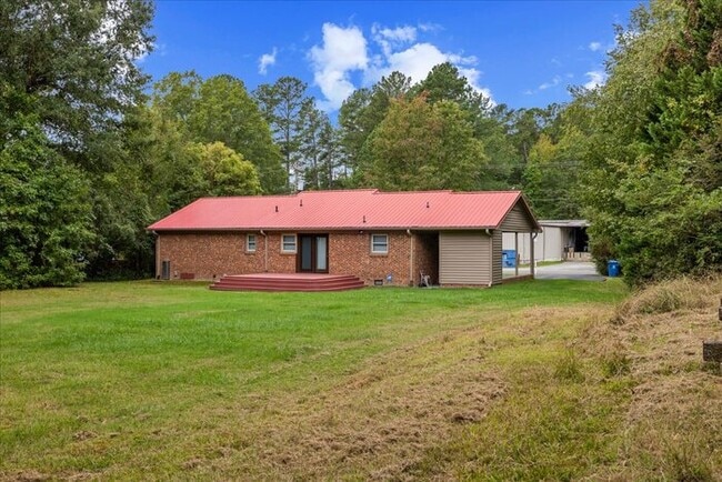 Building Photo - Ranch Style Home For Rent In Durham!