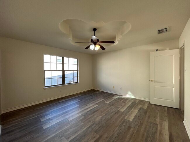 Building Photo - 4248 Dorel Dr