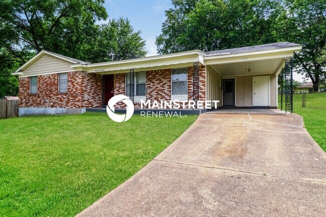 Building Photo - 3 Bedroom Pet-Friendly Home in Memphis, TN with Main Street Renewal