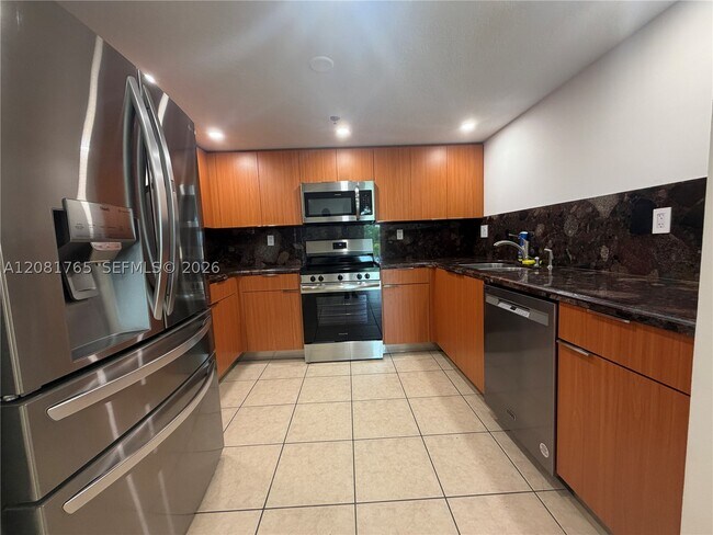 Building Photo - 1650 Coral Wy