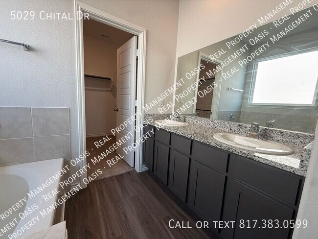 Building Photo - 5029 Chital Dr
