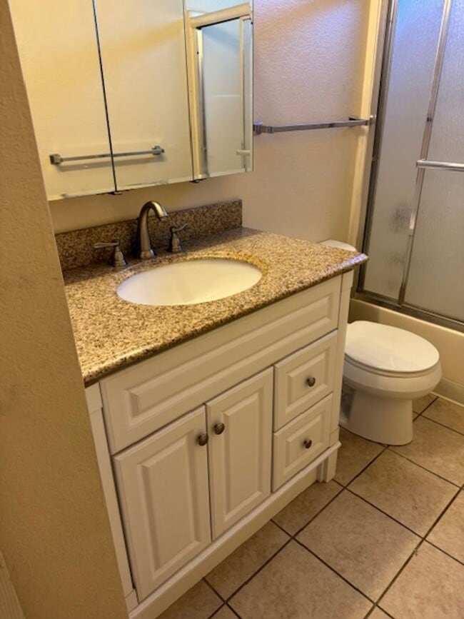 Building Photo - Rental in Northwest Reno!