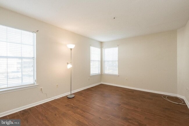 Building Photo - 14040 Vista Dr