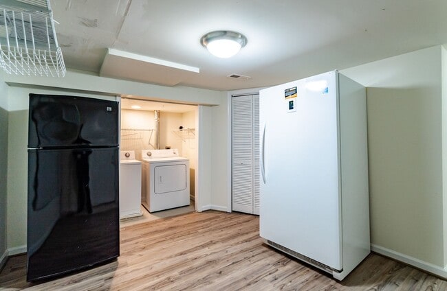 Building Photo - Lovely and Updated 4 Bedroom 2 Bath Cape C...