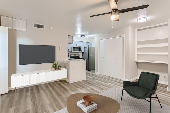 A1 Renovated - 1 Bed 1 Bath - Rise at Highland Meadows