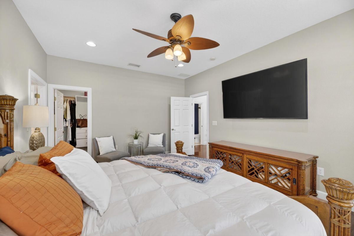 Building Photo - 5536 Luminar Pointe Ln