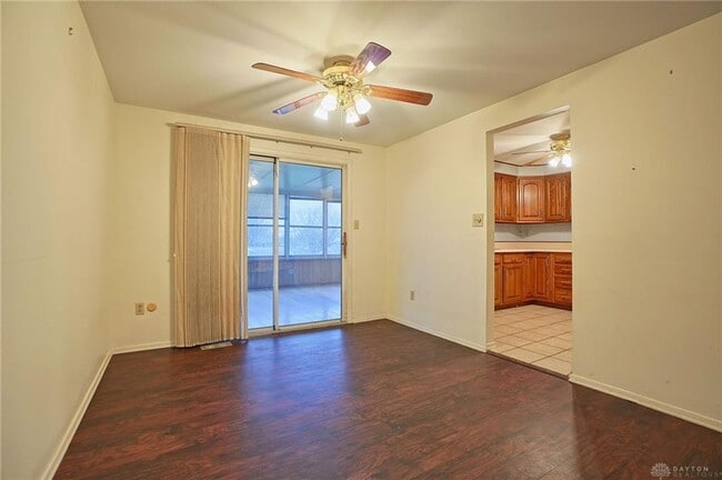 Building Photo - 4061 Forest Ridge Blvd