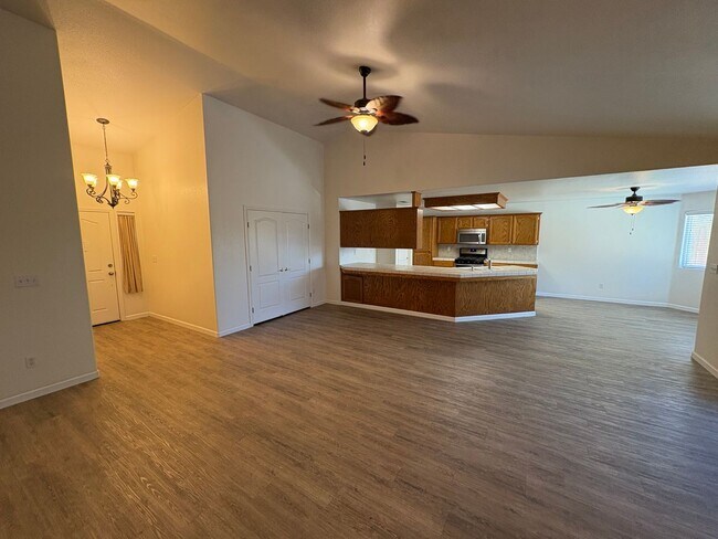 Building Photo - Beautiful home with pool Available Now!