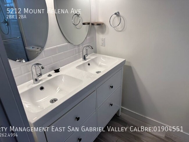 Building Photo - 5212 Mt Helena Ave