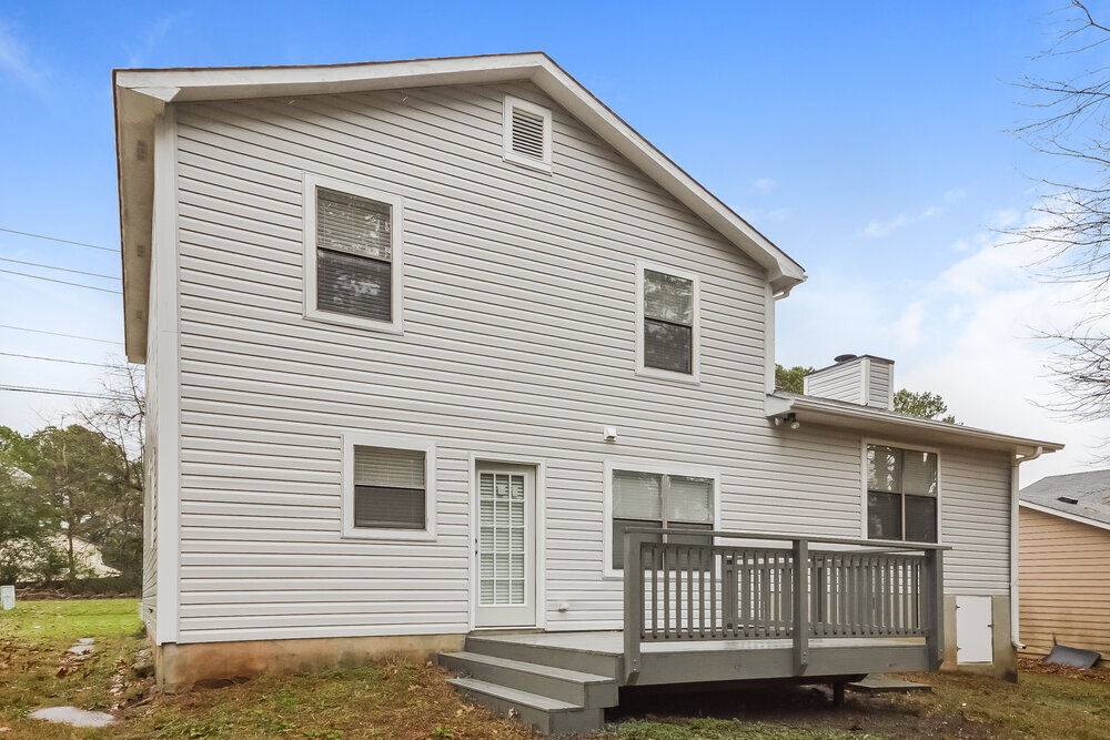 Building Photo - 2093 Phillips Rd