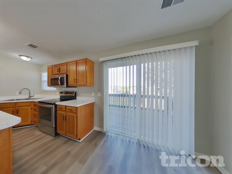 Building Photo - 1022 Ridge Trail