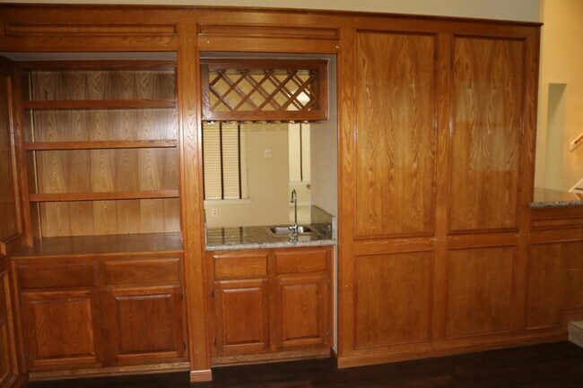 Building Photo - 15810 Imperial Falls Ct