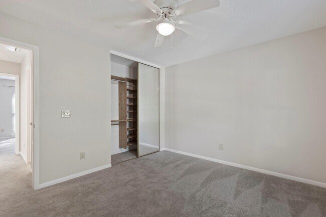 Building Photo - 58 Fire Flicker Pl