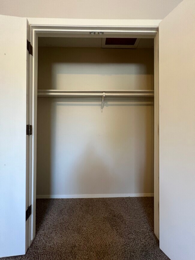Building Photo - 5051 Marshall Dr