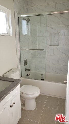 Building Photo - 2406 S Dunsmuir Ave