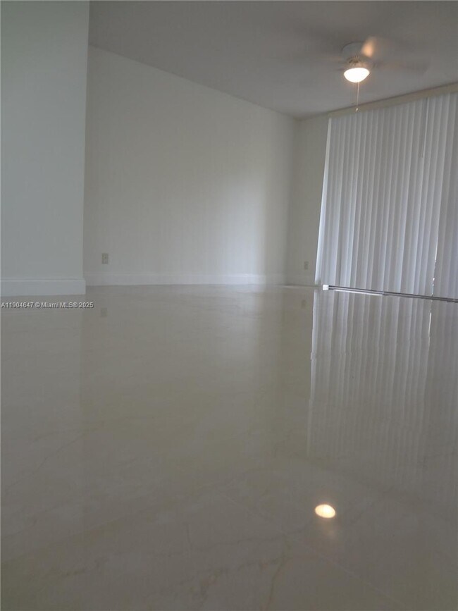 Building Photo - 10125 W Sunrise Blvd