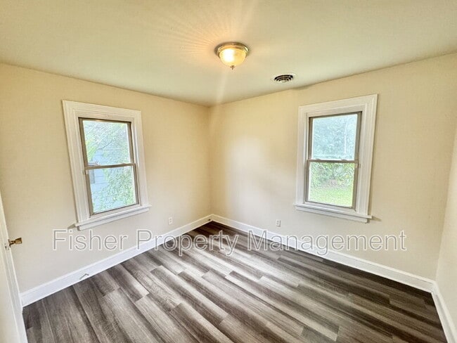 Building Photo - 1108 Goddin St
