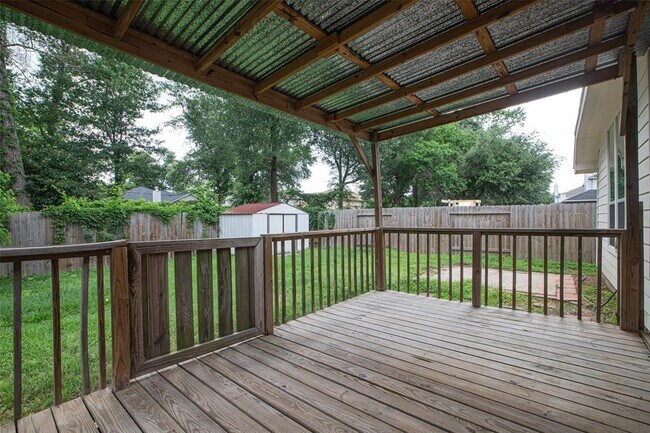 Building Photo - 811 Levi Bend