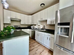 Building Photo - 16799 39th Ave N