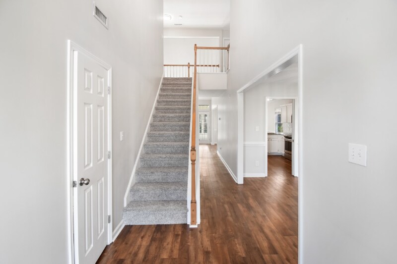 Building Photo - 101 Bracken Trail Cir