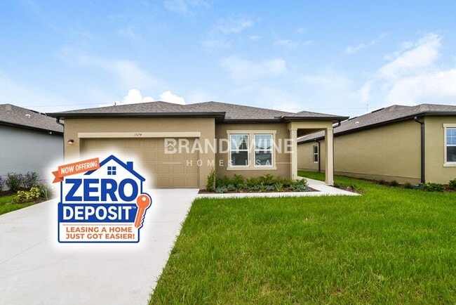 Building Photo - 1574 Effra Wy