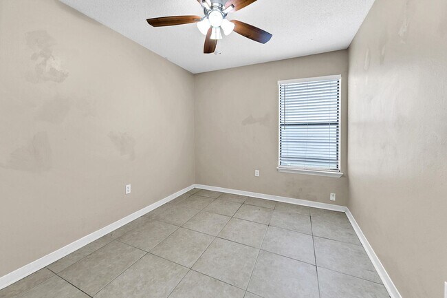 Building Photo - Adorable 3 Bed 2 Bath House for rent