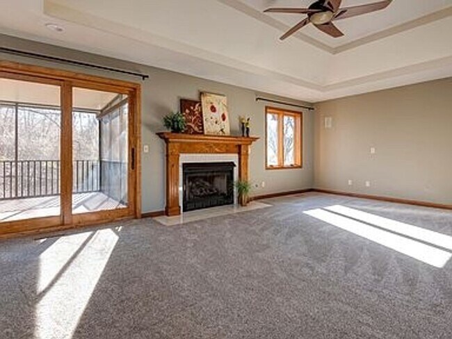 Building Photo - Executive 4 Bedroom 4 Bath 3+ Car Garage -...