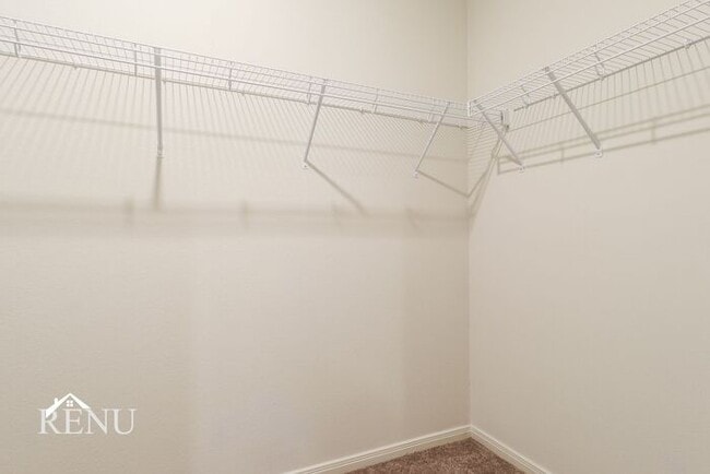 Building Photo - 25418 Cypress Bend Dr