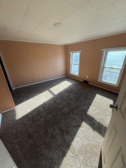 Building Photo - 2634 PA 119