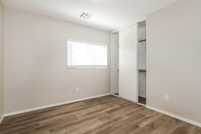 Building Photo - 11240 E Sunland Ave