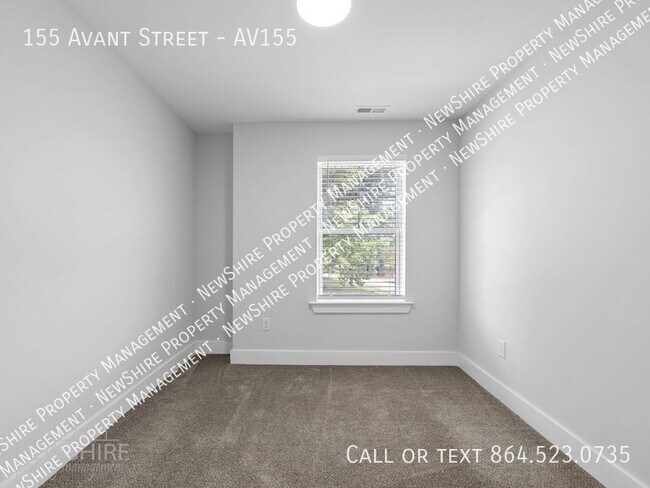 Building Photo - 155 Avant St
