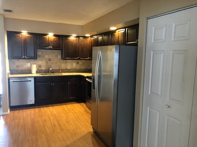 Building Photo - 7140 55th Ave N