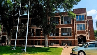 Building Photo - East High Lofts