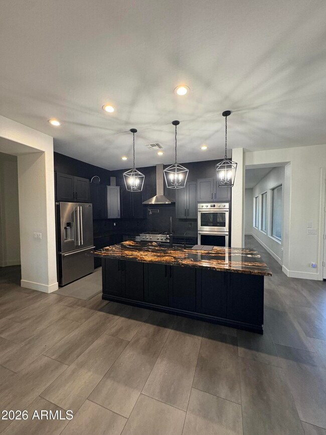 Building Photo - 39620 N Majesty Ct
