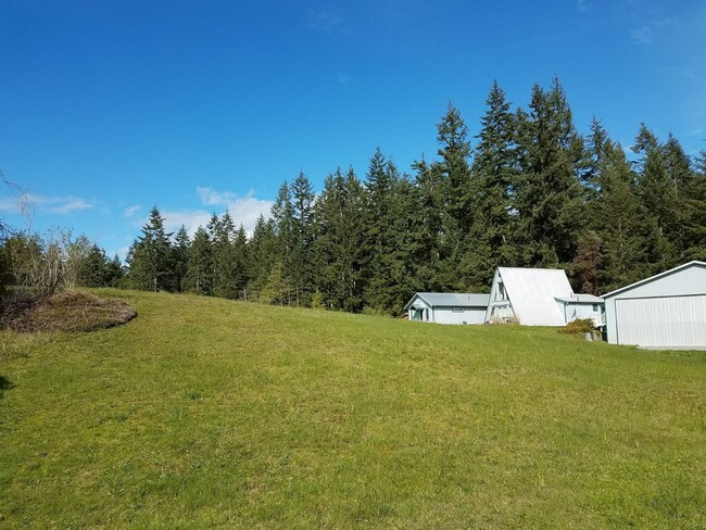 Building Photo - 3245 Venturi Way