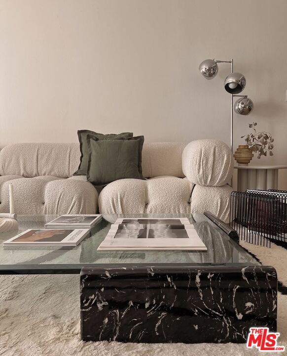 Building Photo - 1230 Horn Ave