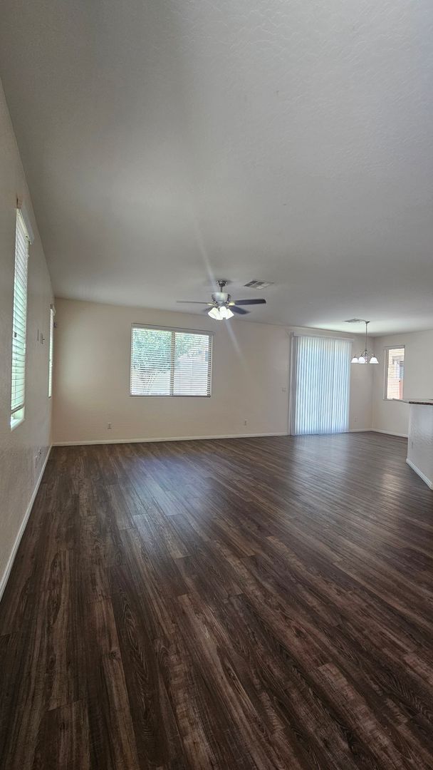 Building Photo - Spacious 4 Bedroom Home with Open Layout & Stunning Backyard