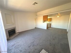 Building Photo - 4730 E Craig Rd